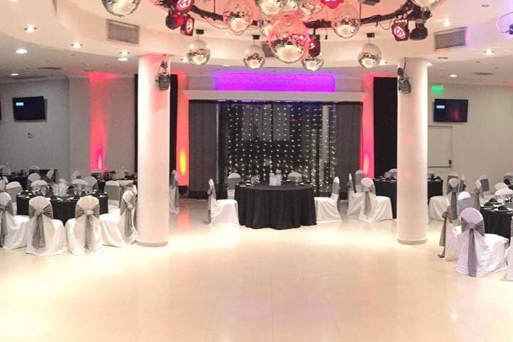 Vriv Salones & Eventos, espacio para eventos en Morón