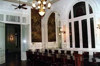 Club Argentino, detalle del espacio