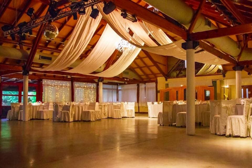 H.Omara, ambiente para celebraciones
