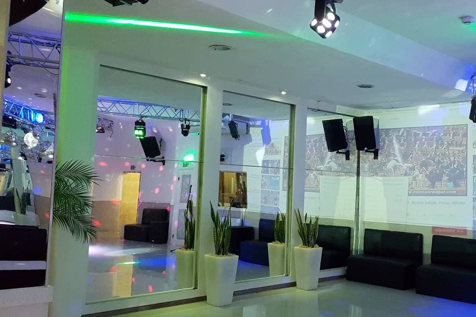 Van Gogh, espacio para eventos en Corrientes