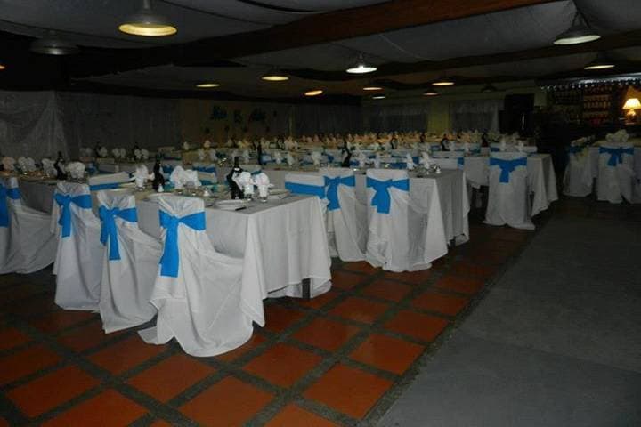 El Derroche, ambiente para celebraciones