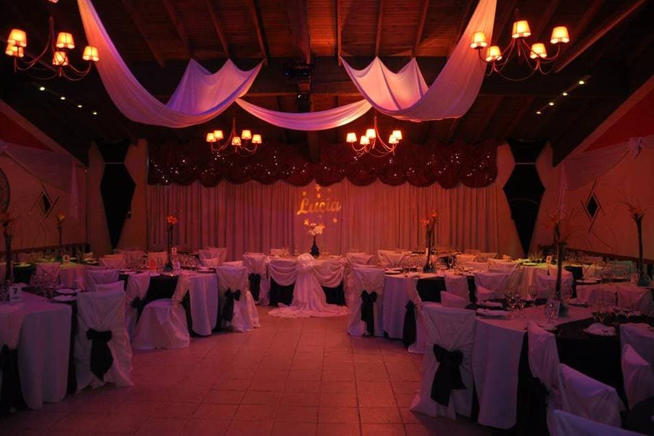 Antares, espacio para eventos en Temperley