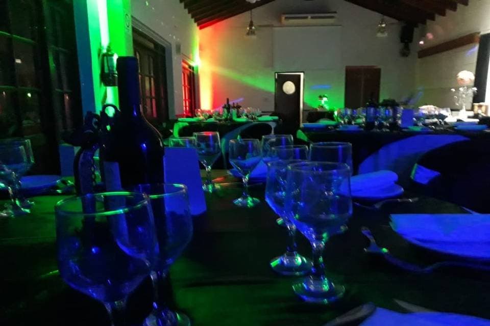 Salón Vanity, espacio para eventos en C. Jupiter 169