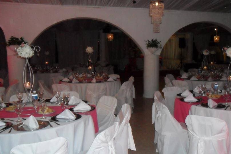 El Castillo International, detalle del espacio