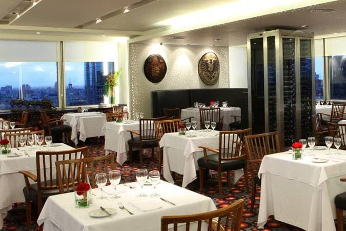 Zirkel, ambiente para celebraciones