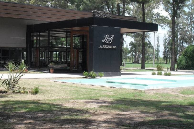 Salón La Argentina, espacio para eventos en Villa De María