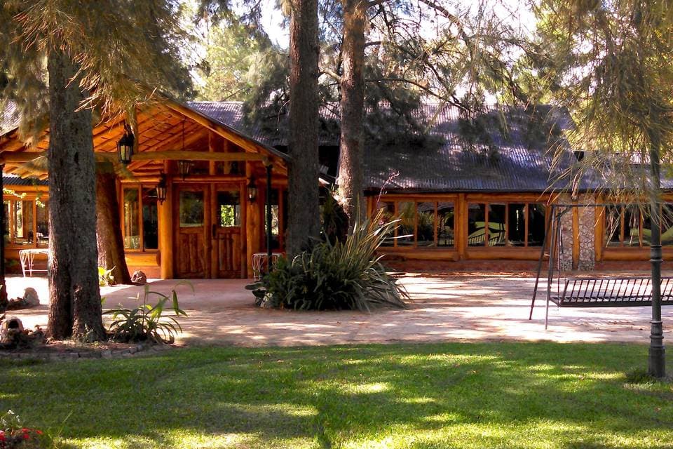Mil Eventos, espacio para eventos en Pedro E. Farina 539