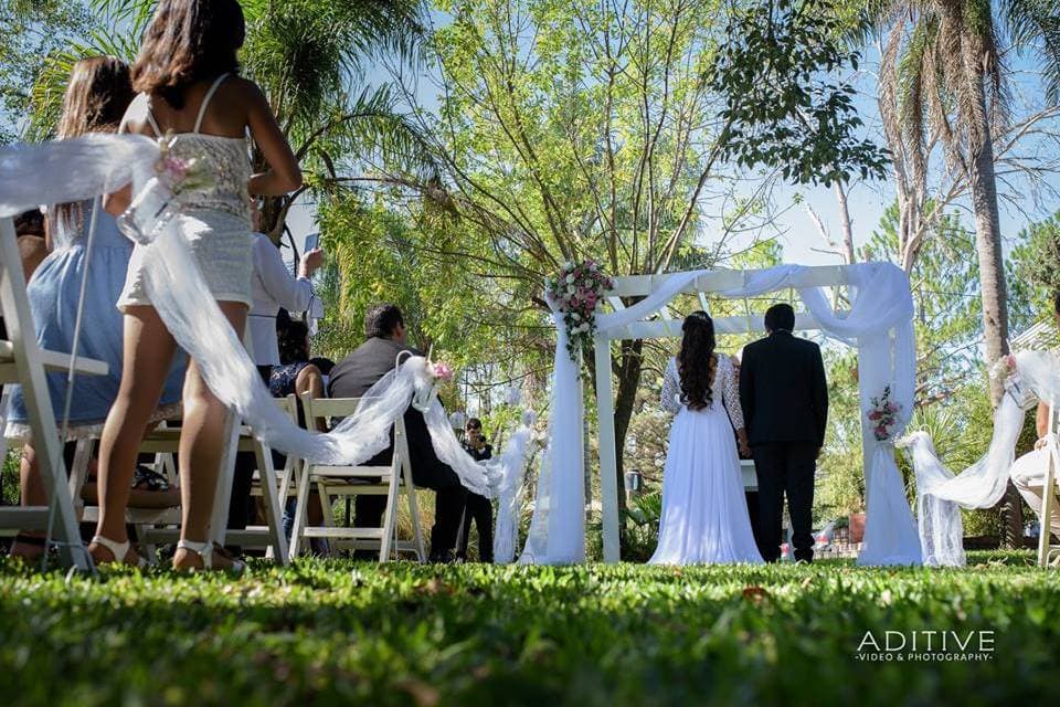 Los Tilos Eventos, espacio para eventos en Roldán