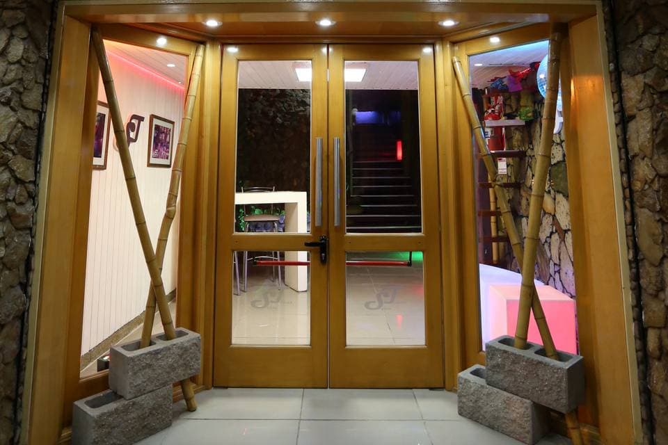 Salón Tomas, detalle del espacio