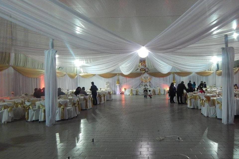 Ualcomi, ambiente para celebraciones