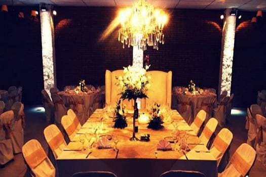 Salón Elegantes, detalle del espacio