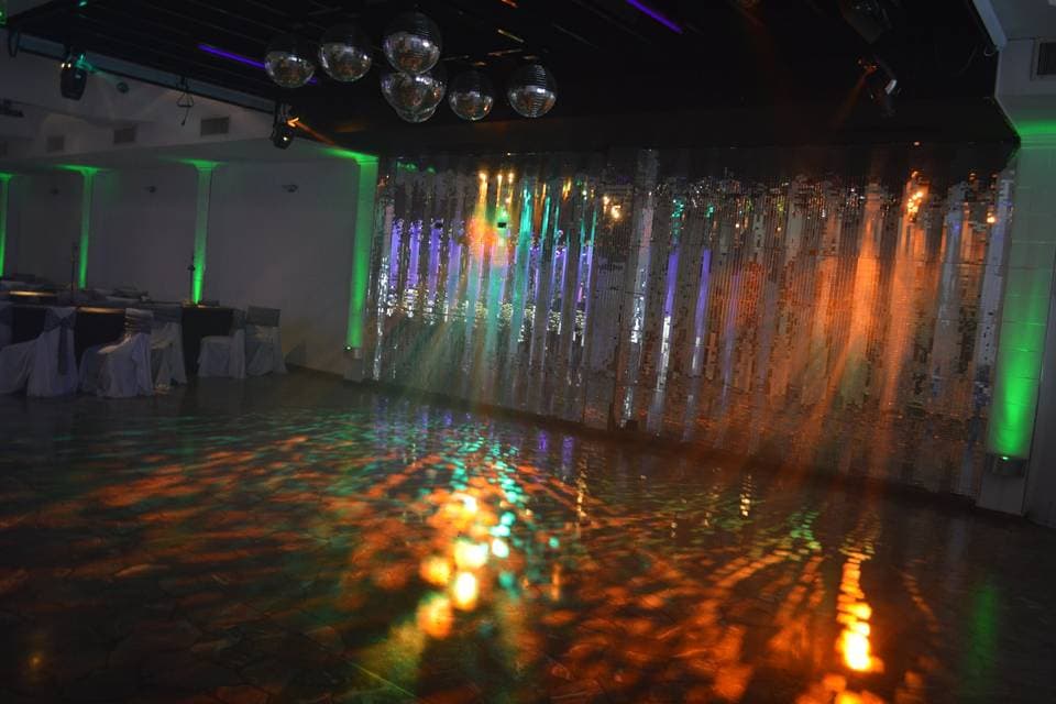 New Cubix Recepciones, ambiente para celebraciones