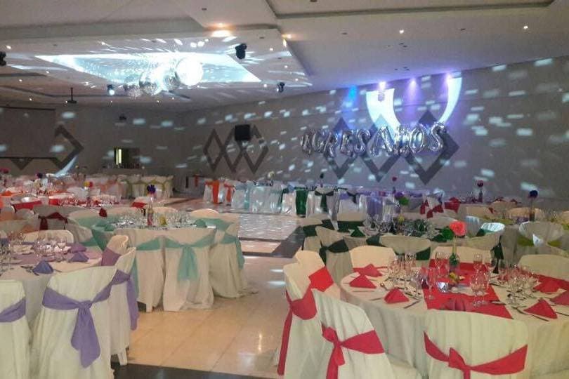 Salón Bomberos de Florencio Varela, detalle del espacio