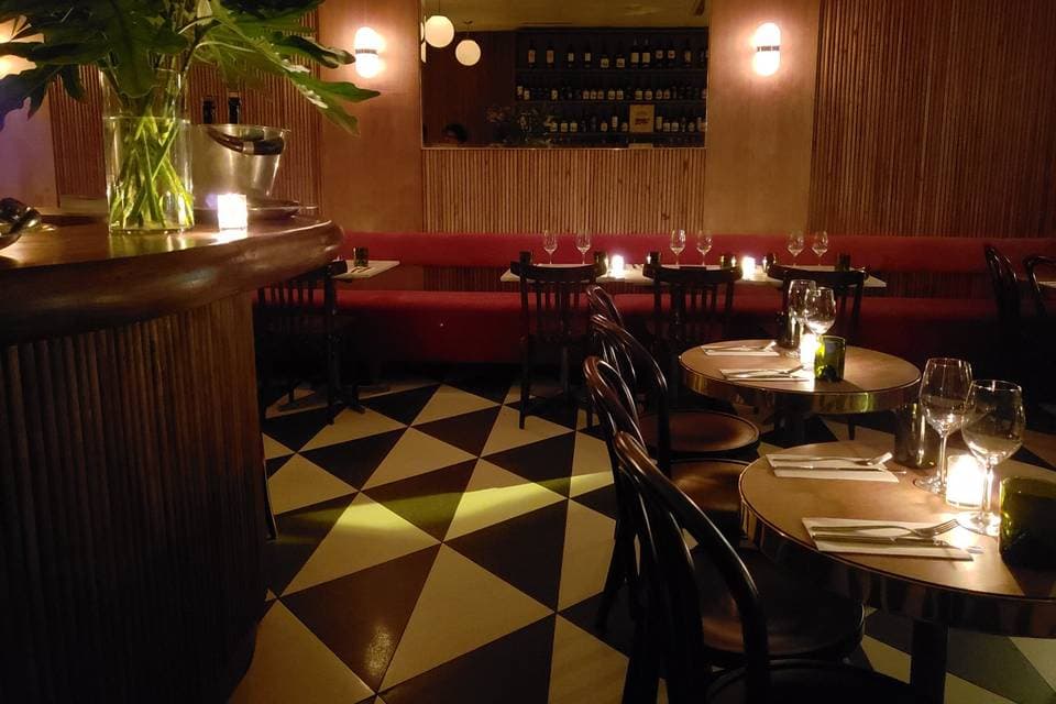 Aldo's Restorán Vinoteca, detalle del espacio