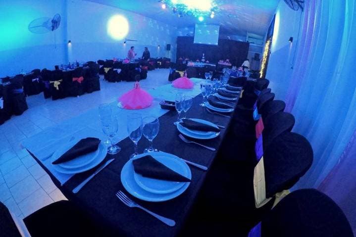 Salón Vía 2 Eventos, espacio para eventos en General Pico