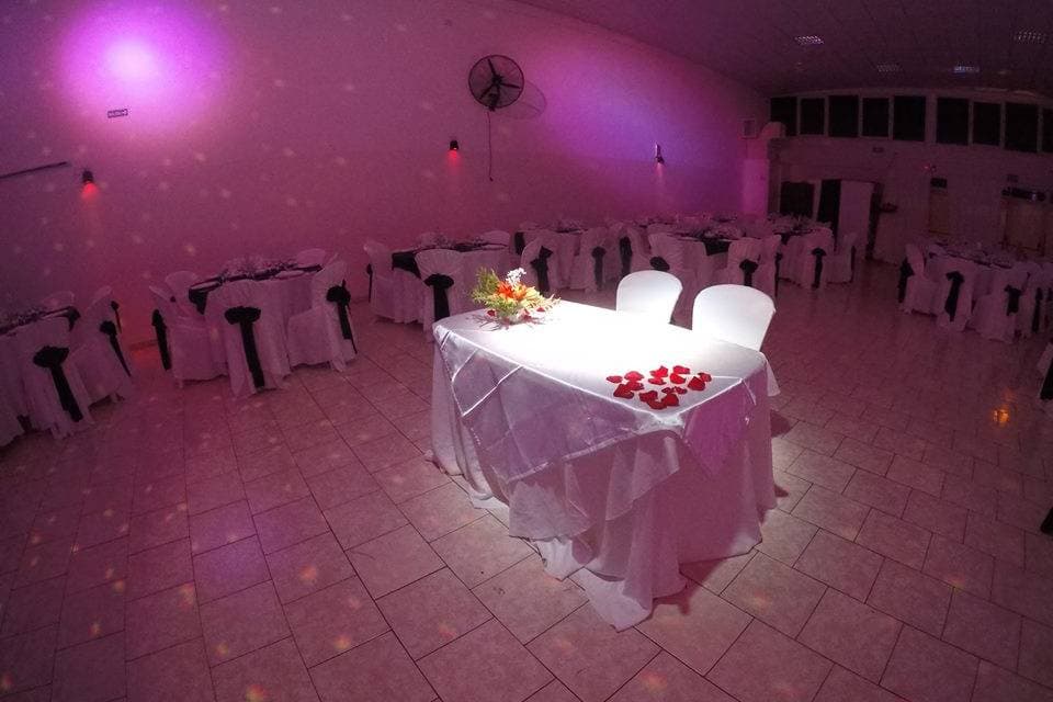 Salón Vía 2 Eventos, detalle del espacio