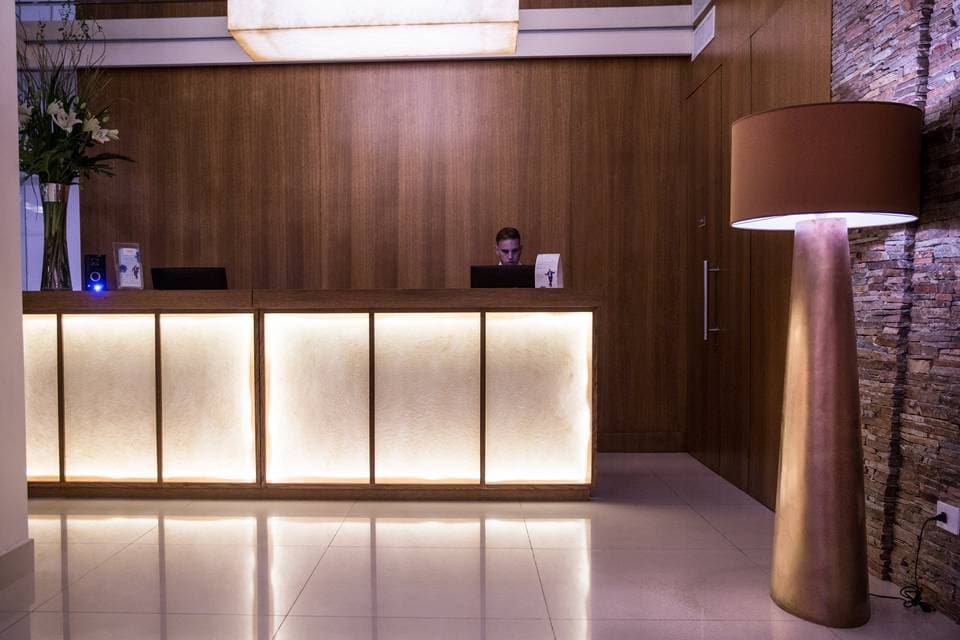 Howard Johnson Plaza Buenos Aires, detalle del espacio