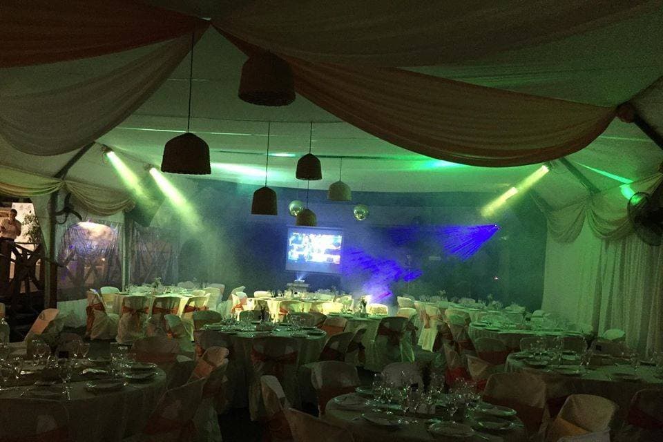 Salón de Eventos Quinta La Juliana, espacio para eventos en Calle 169 N°