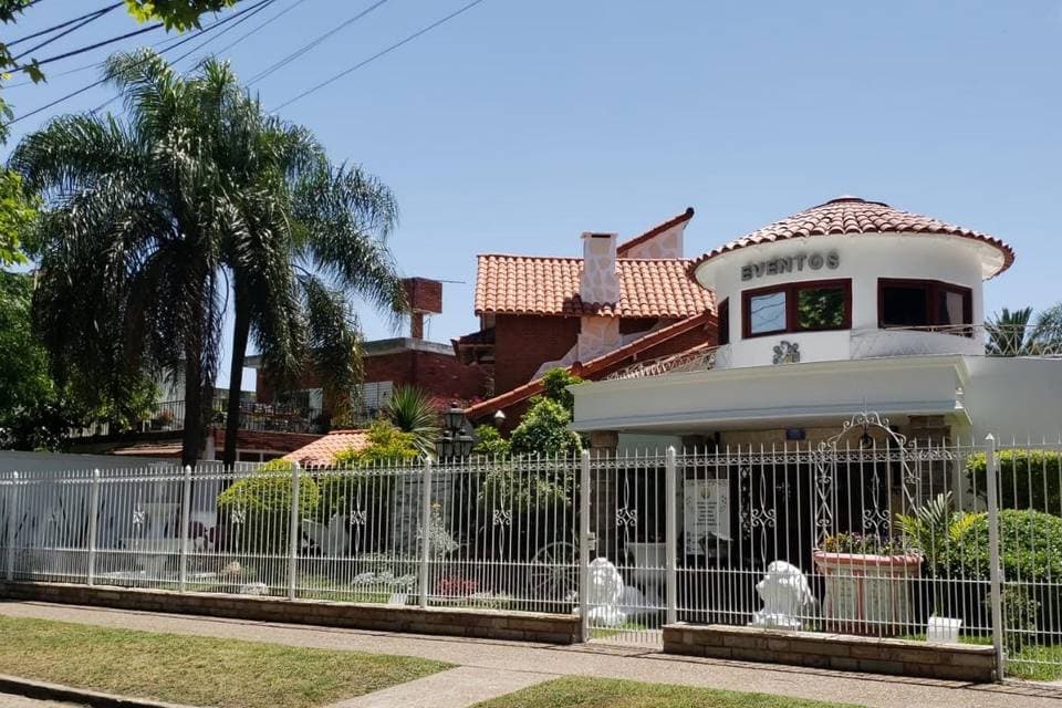 Le Château Eventos, espacio para eventos en Paso Del Rey