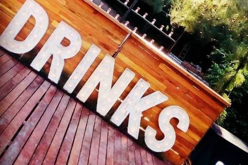 Los Patos, ambiente para celebraciones