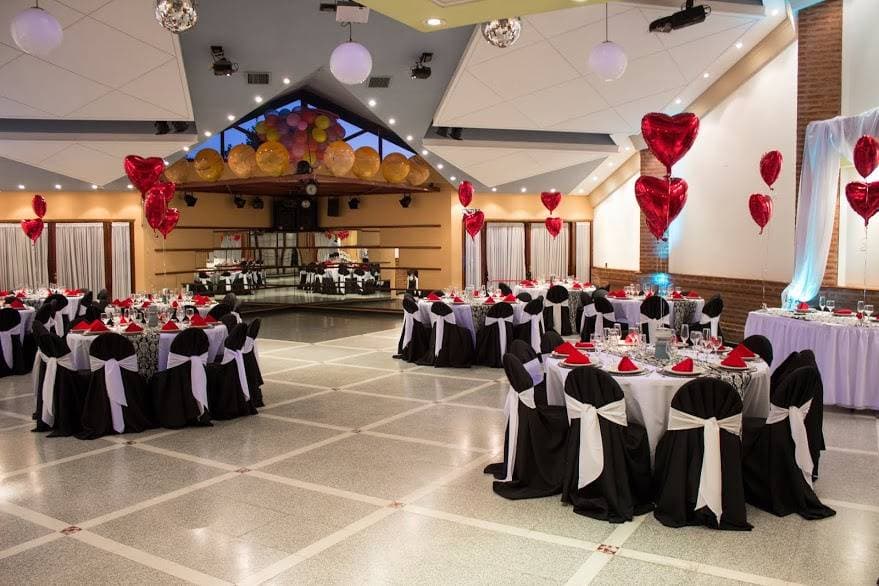 Tato's Recepciones, espacio para eventos en Temperley