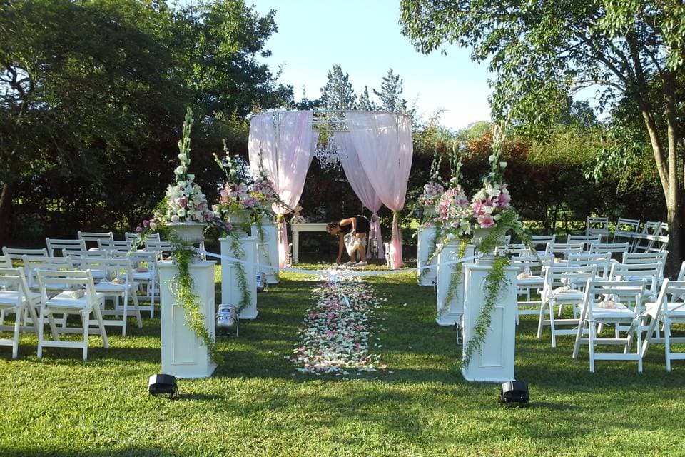 Howard Johnson Hotel & Spa, espacio para eventos en Lisandro Olmos