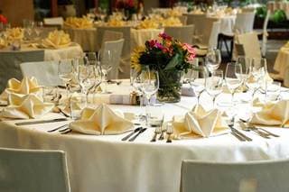 Abril Recepciones, espacio para eventos en Montes De Oca 451