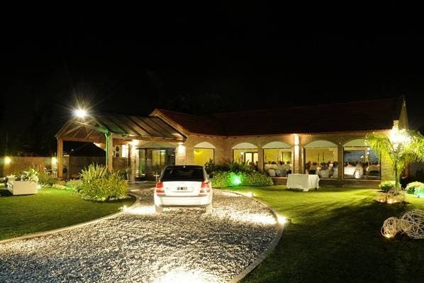 Vera Modulos Sanitarios: baños vip para eventos 1