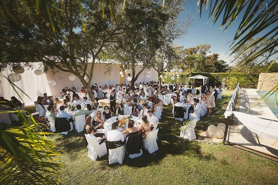 Entrada a salón para una fiesta de casamiento original